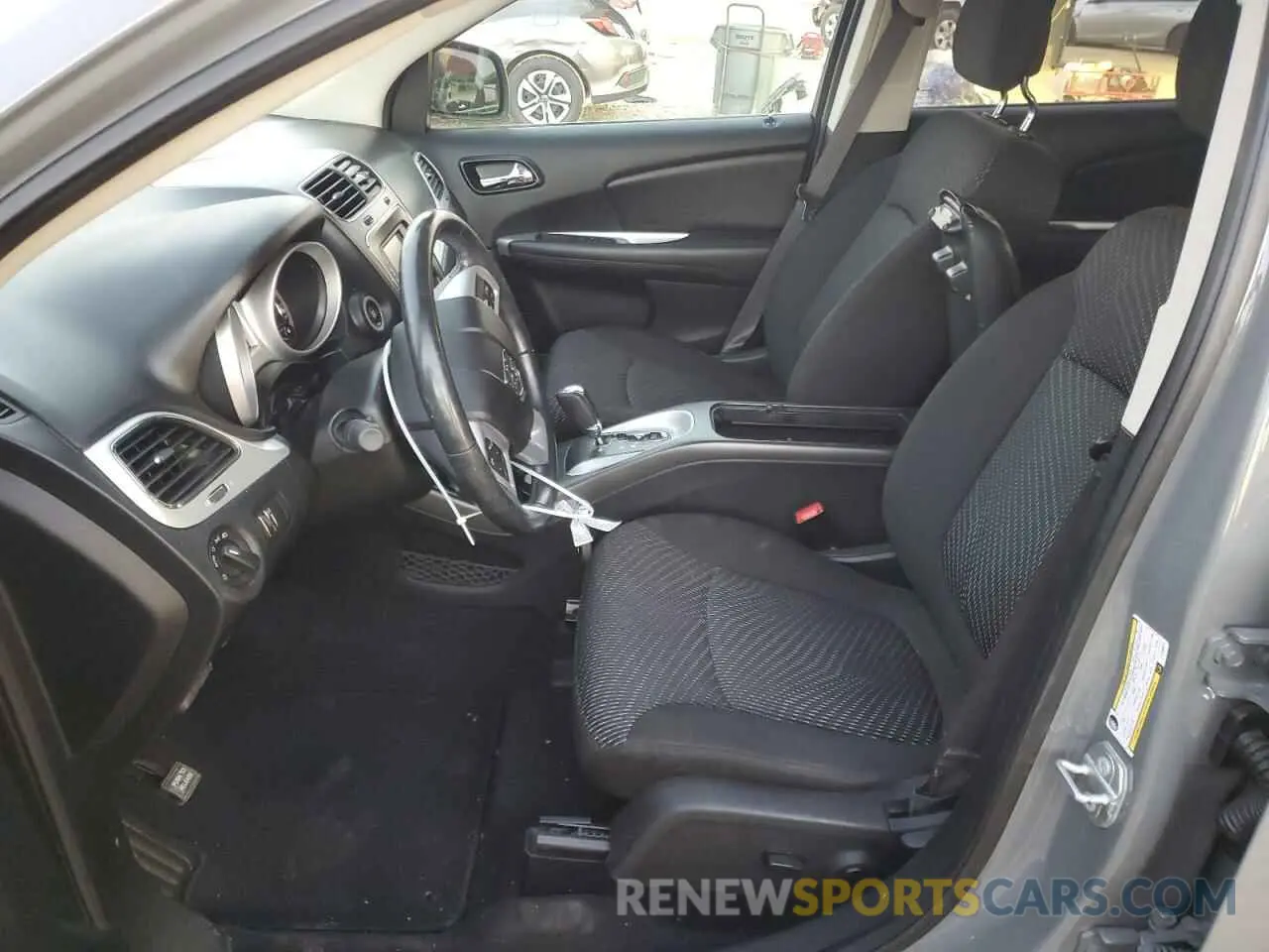 7 fotografías del automóvil dañado 3C4PDCAB7LT268071 DODGE JOURNEY 2020