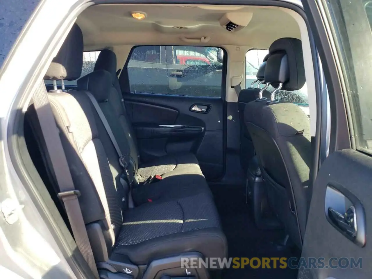 11 fotografías del automóvil dañado 3C4PDCAB8LT271948 DODGE JOURNEY 2020