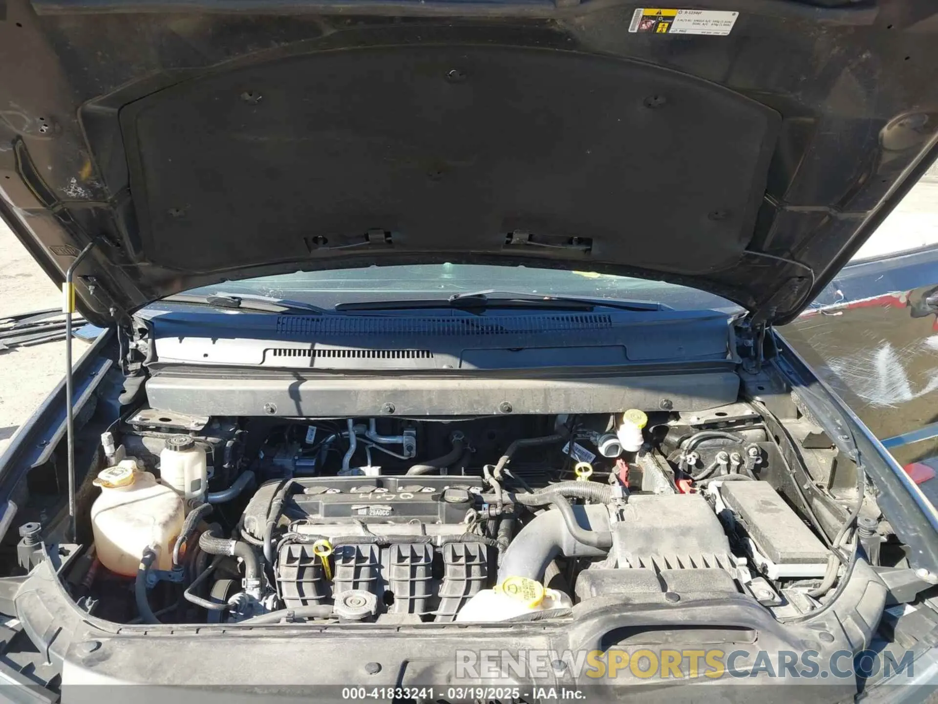 10 fotografías del automóvil dañado 3C4PDCAB8LT271979 DODGE JOURNEY 2020