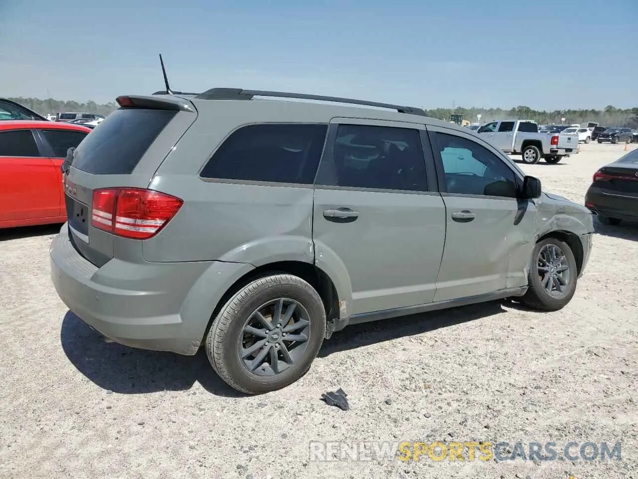 3 fotografías del automóvil dañado 3C4PDCAB8LT275871 DODGE JOURNEY 2020