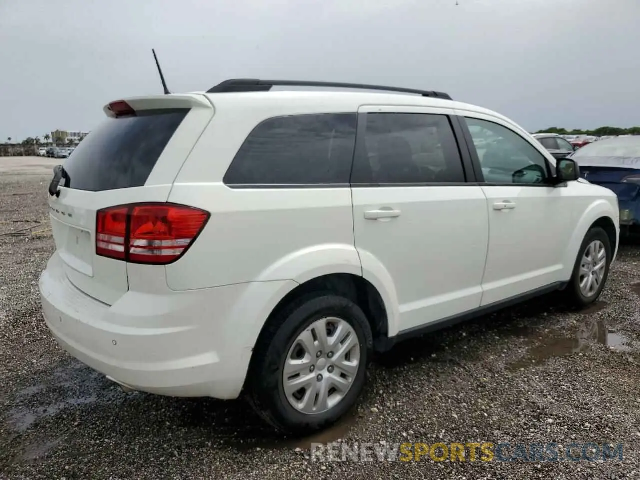 3 fotografías del automóvil dañado 3C4PDCAB9LT207434 DODGE JOURNEY 2020