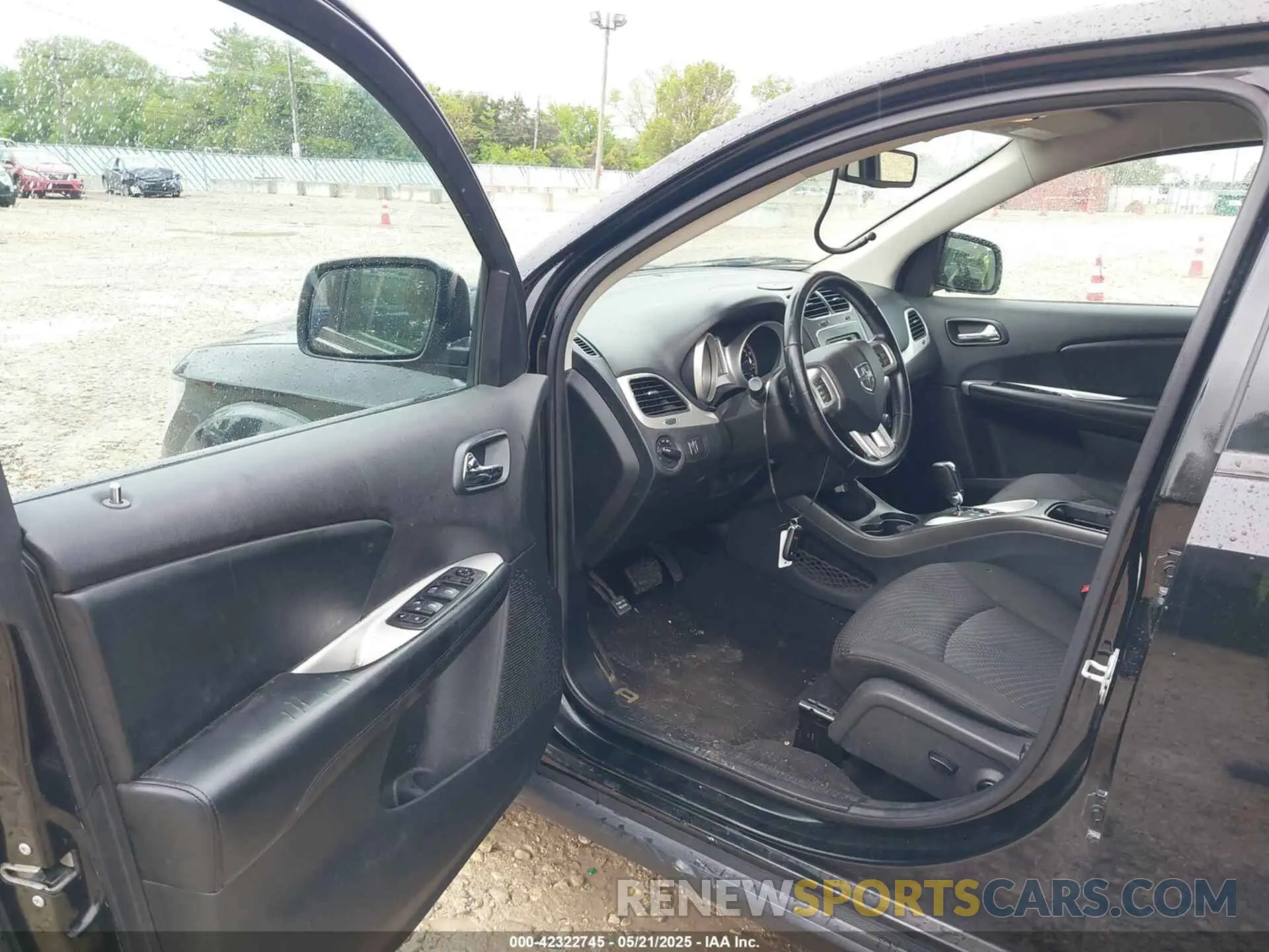 5 fotografías del automóvil dañado 3C4PDCAB9LT254446 DODGE JOURNEY 2020
