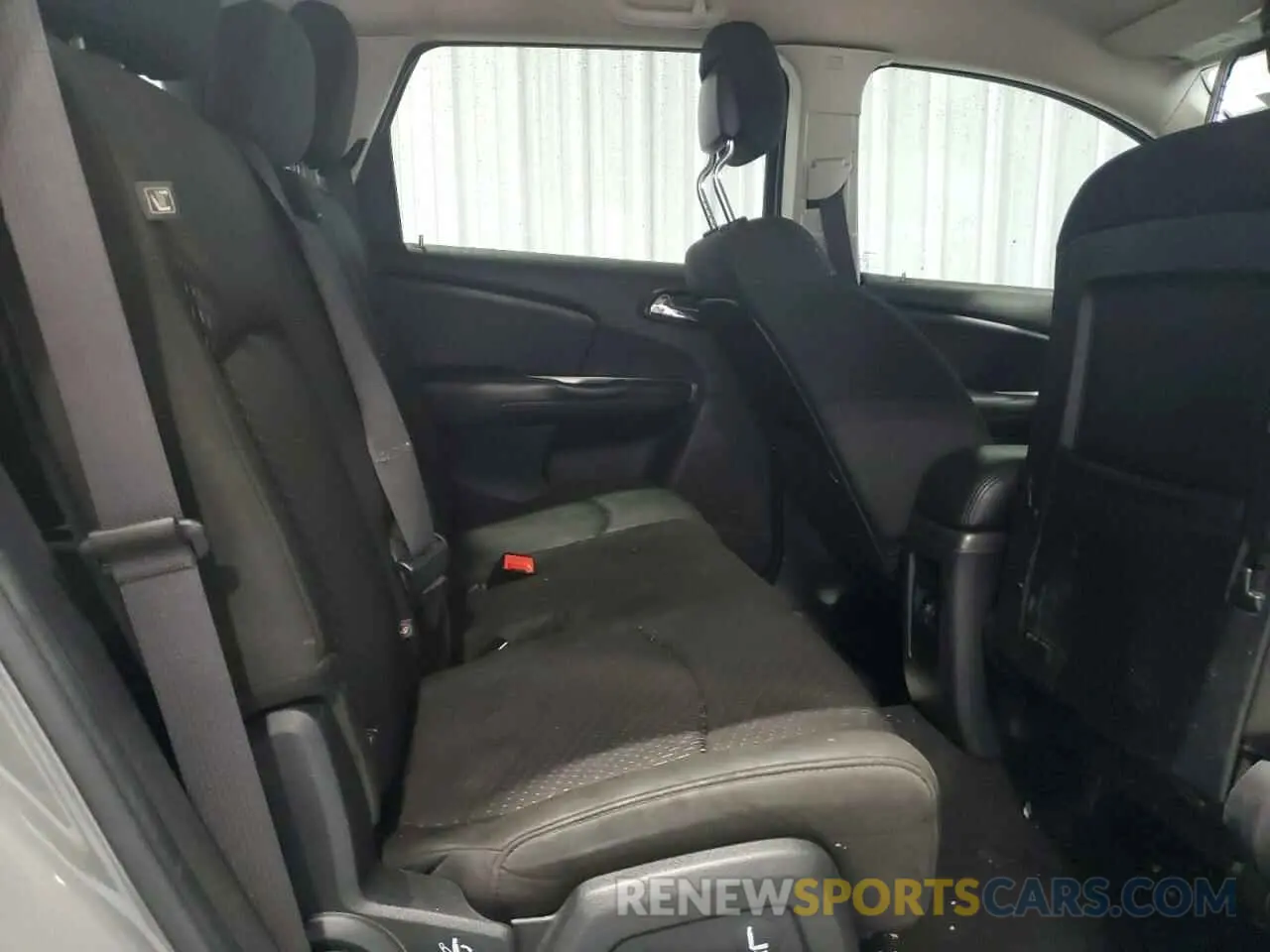 11 fotografías del automóvil dañado 3C4PDCAB9LT254544 DODGE JOURNEY 2020