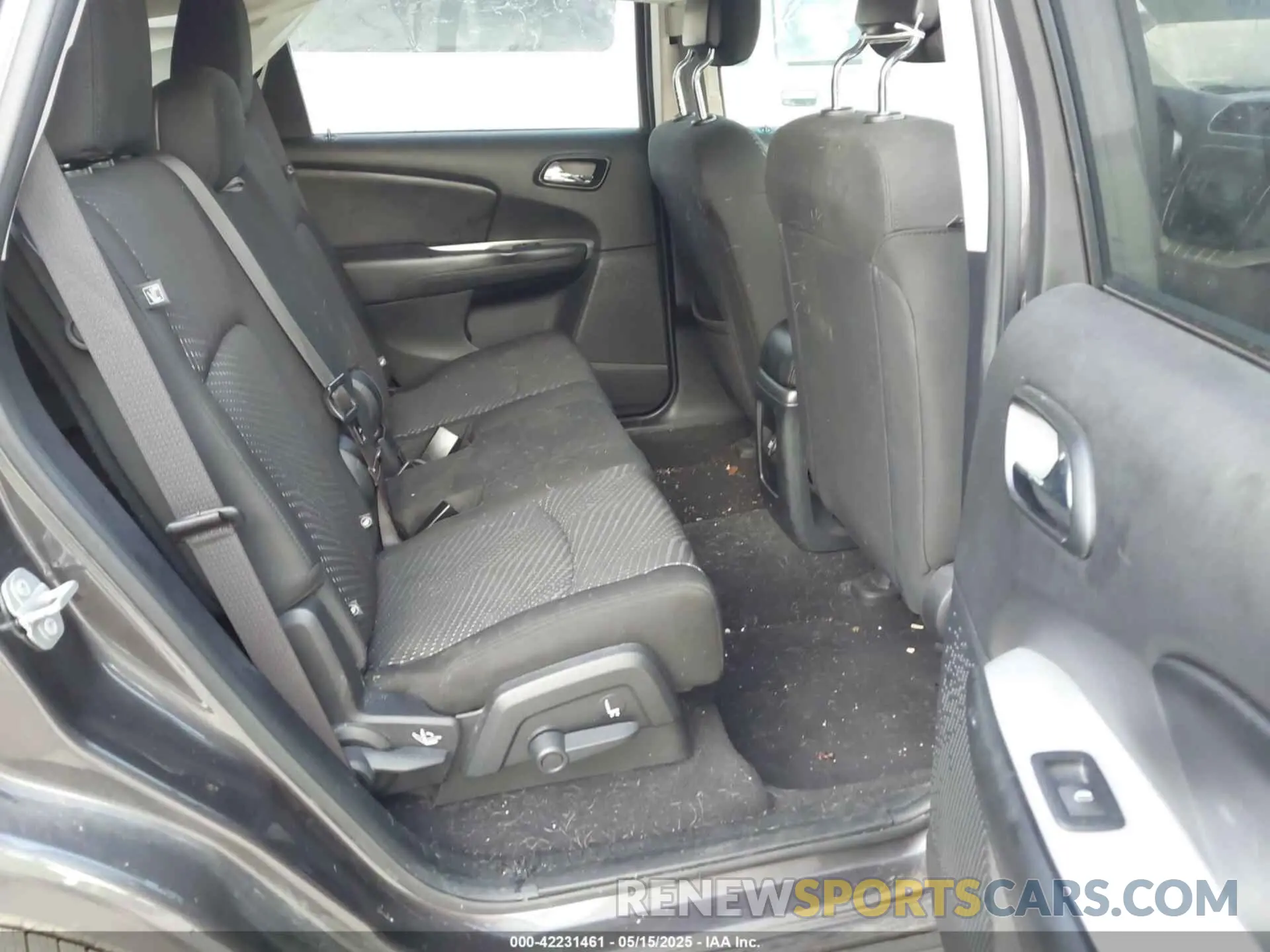 8 fotografías del automóvil dañado 3C4PDCAB9LT264426 DODGE JOURNEY 2020