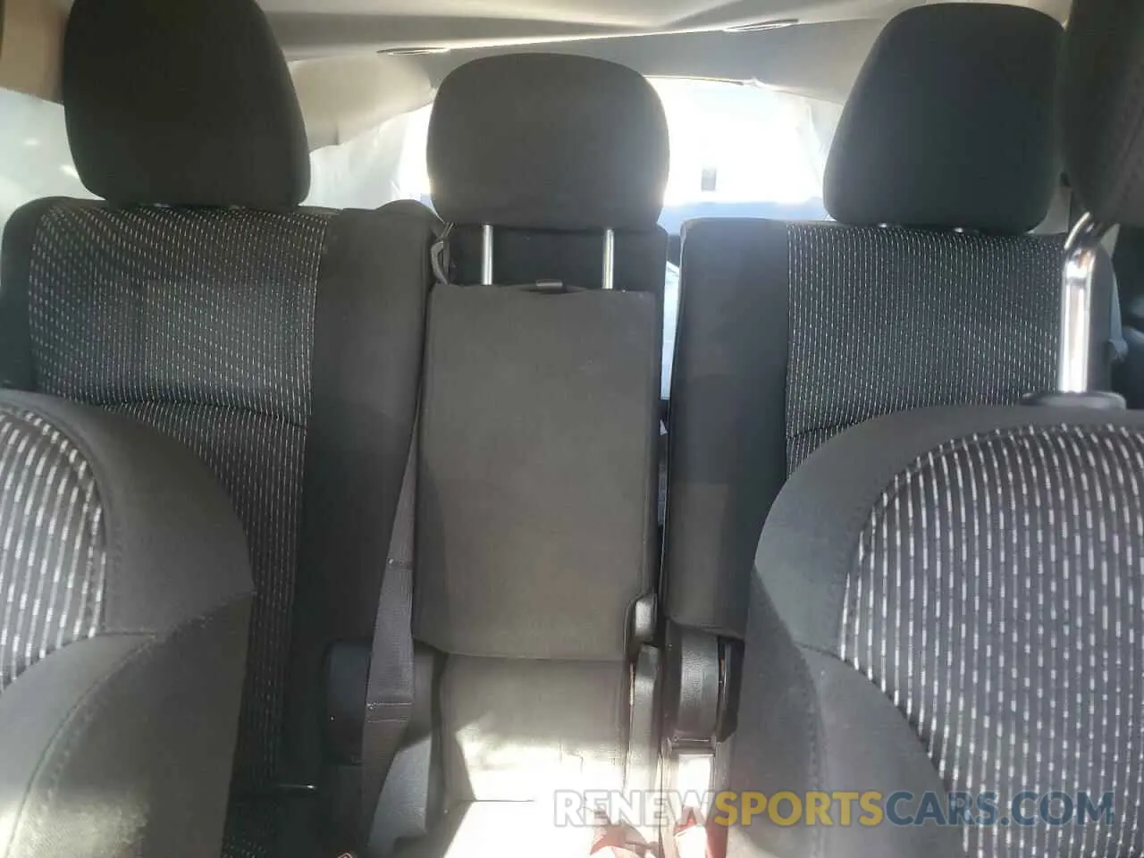 10 fotografías del automóvil dañado 3C4PDCABXLT272003 DODGE JOURNEY 2020