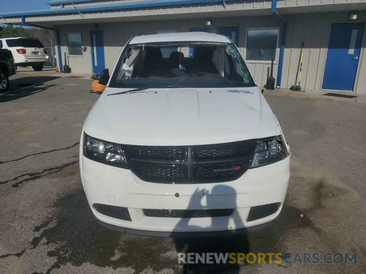 5 fotografías del automóvil dañado 3C4PDCABXLT272003 DODGE JOURNEY 2020