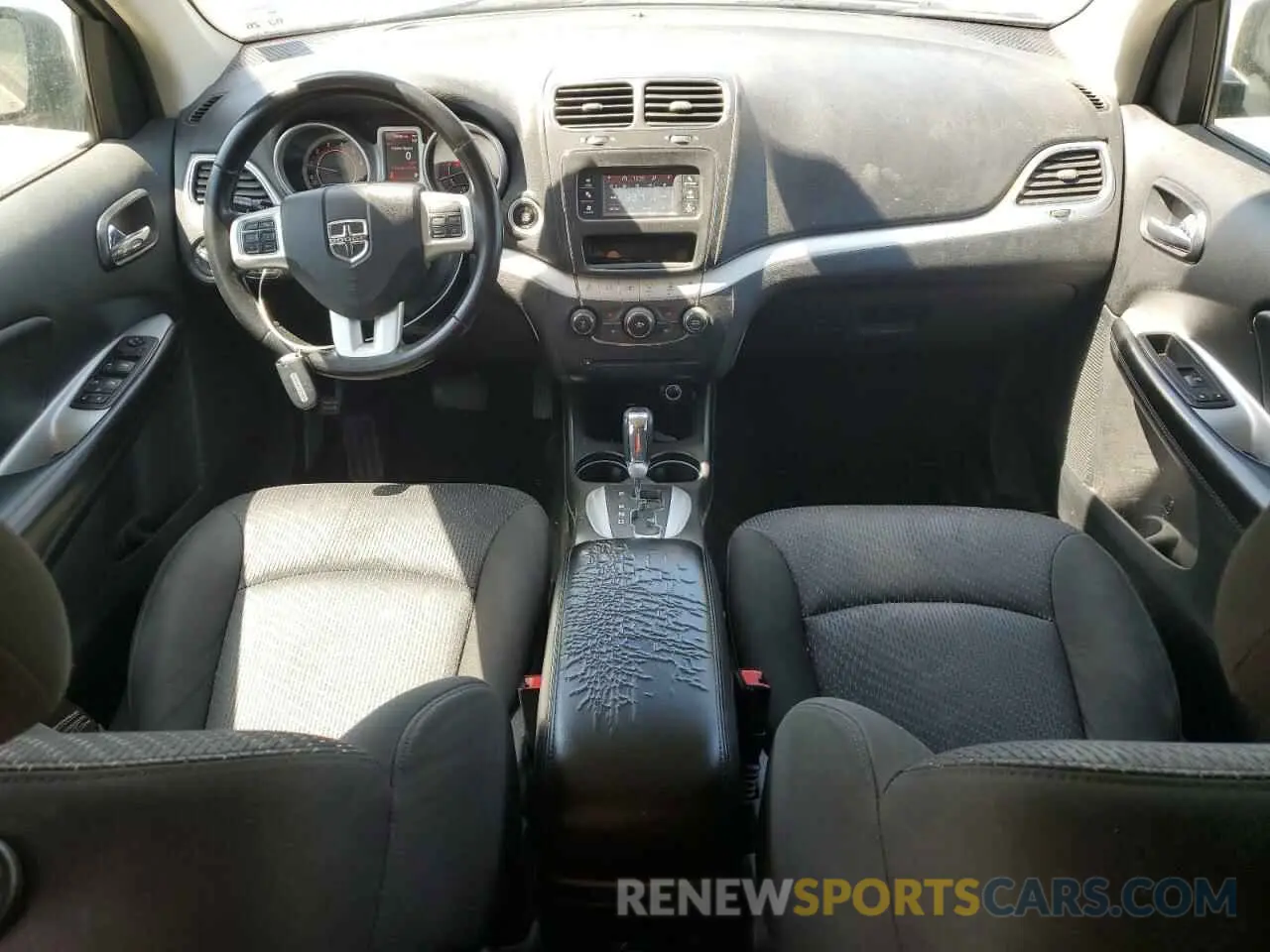 8 fotografías del automóvil dañado 3C4PDCABXLT274558 DODGE JOURNEY 2020