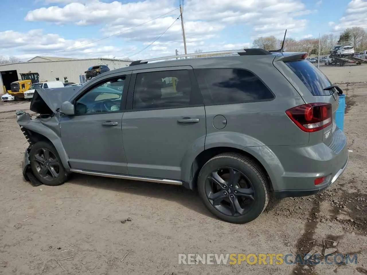 2 fotografías del automóvil dañado 3C4PDCGB0LT268632 DODGE JOURNEY 2020