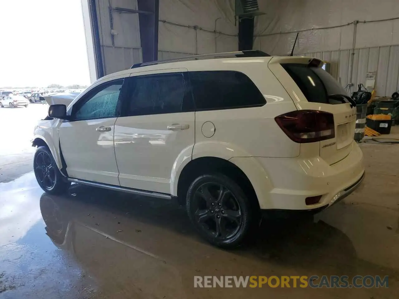 2 fotografías del automóvil dañado 3C4PDCGB3LT272612 DODGE JOURNEY 2020