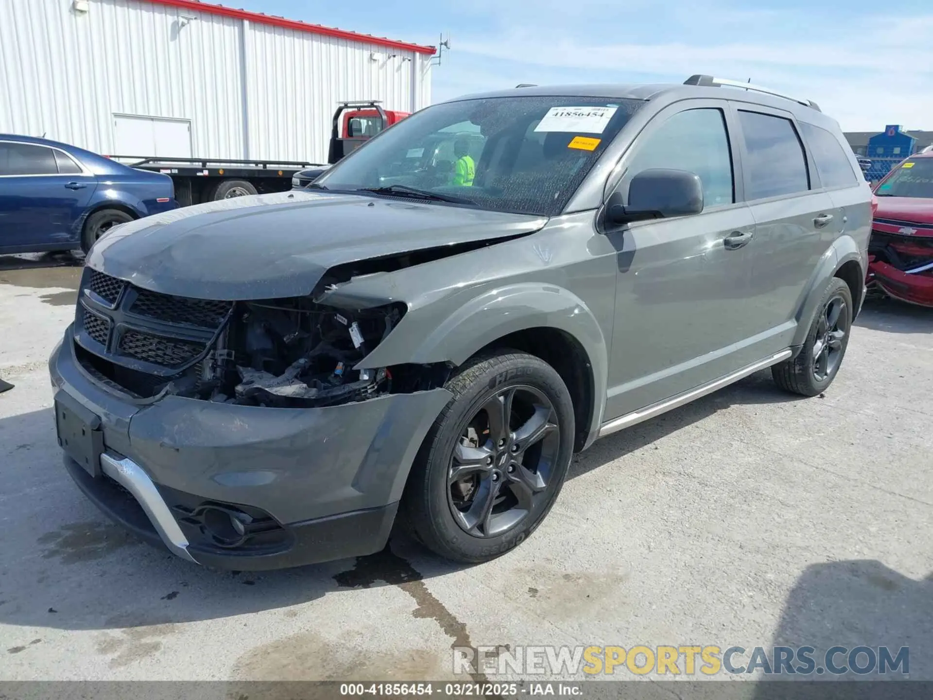 2 fotografías del automóvil dañado 3C4PDCGB9LT268385 DODGE JOURNEY 2020