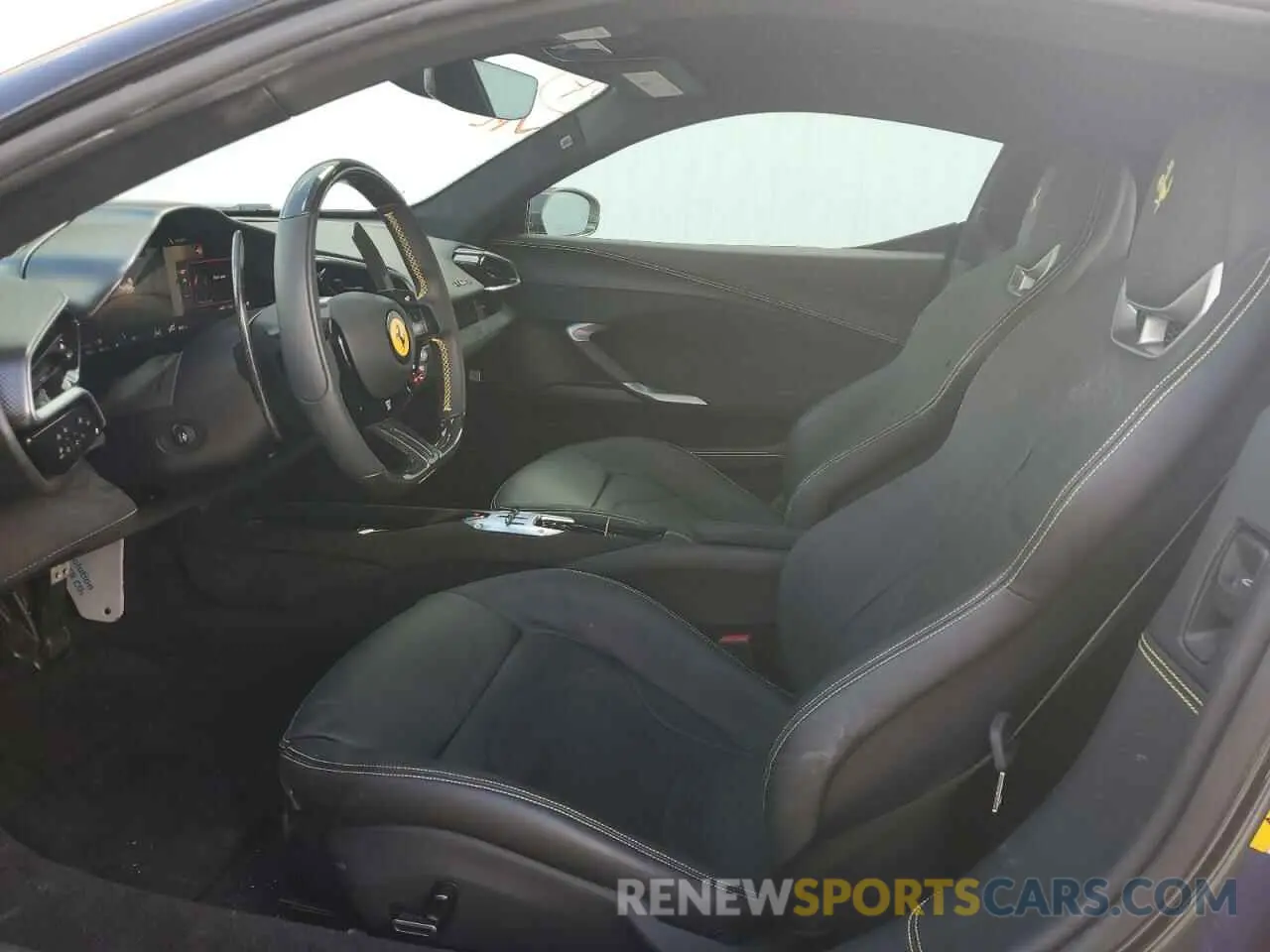 7 fotografías del automóvil dañado ZFF99SLA3P0294907 FERRARI 296GTB 2023