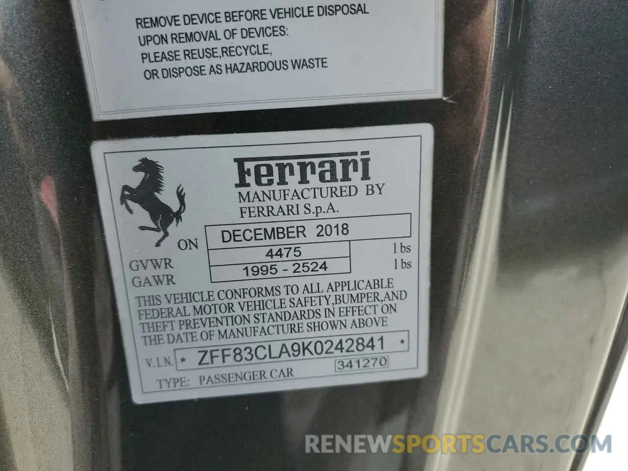 13 fotografías del automóvil dañado ZFF83CLA9K0242841 FERRARI 812 2019