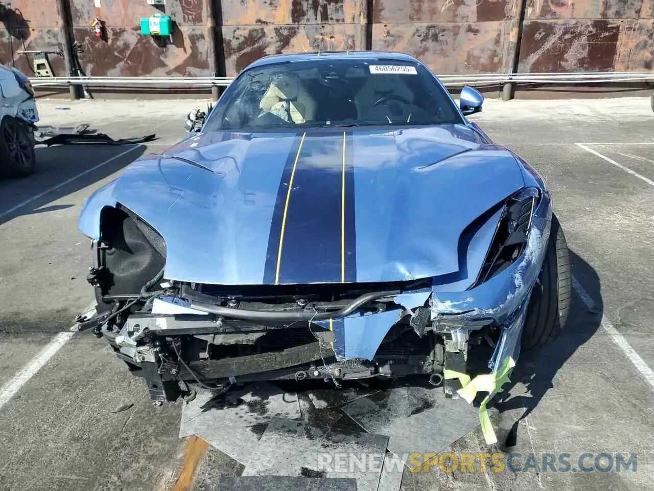 5 fotografías del automóvil dañado ZFF97CMA1M0265718 FERRARI 812 2021