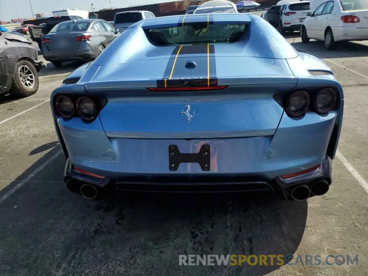 6 fotografías del automóvil dañado ZFF97CMA1M0265718 FERRARI 812 2021