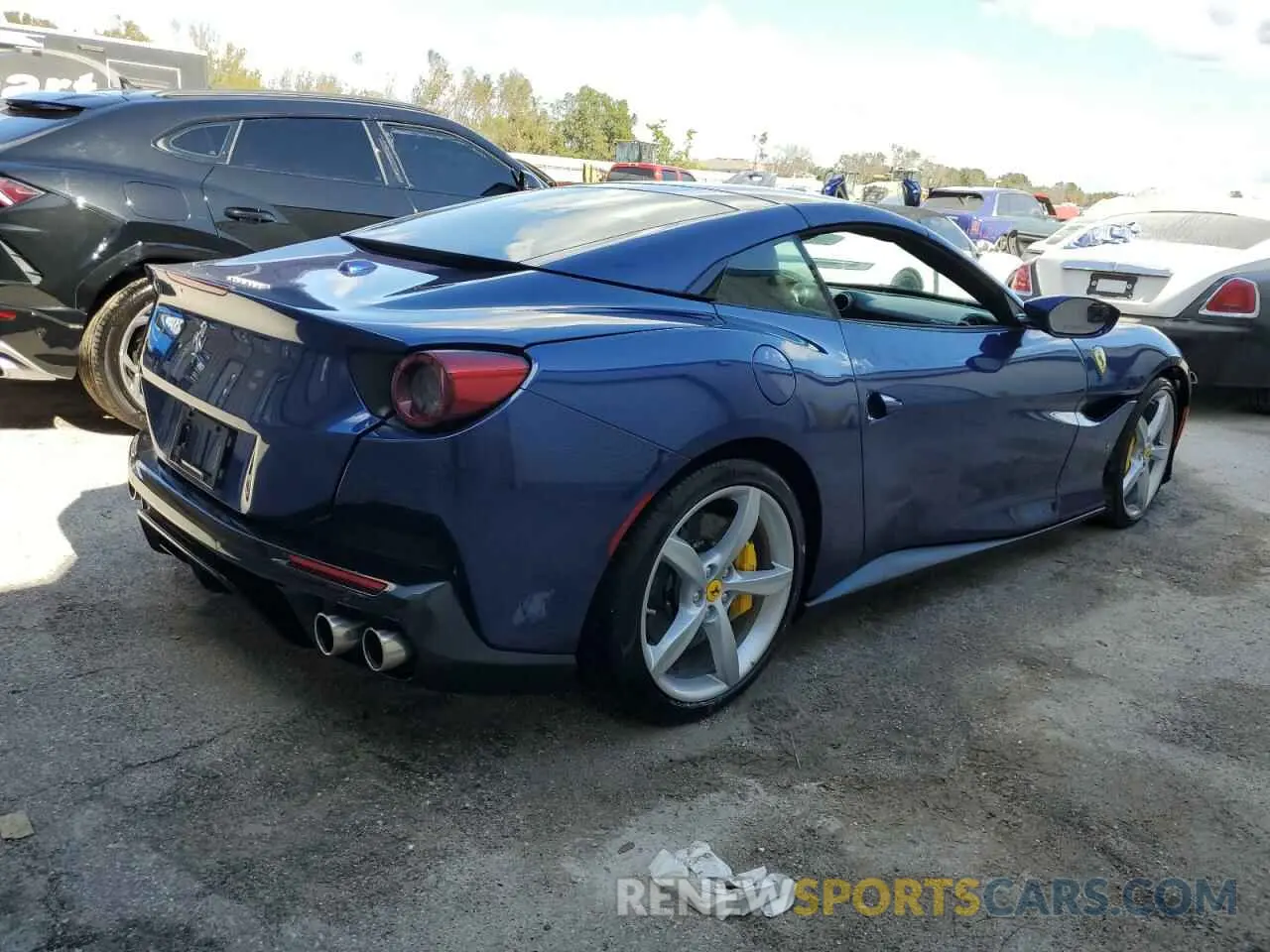 3 fotografías del automóvil dañado ZFF89FPAXK0242549 FERRARI ALL MODELS 2019