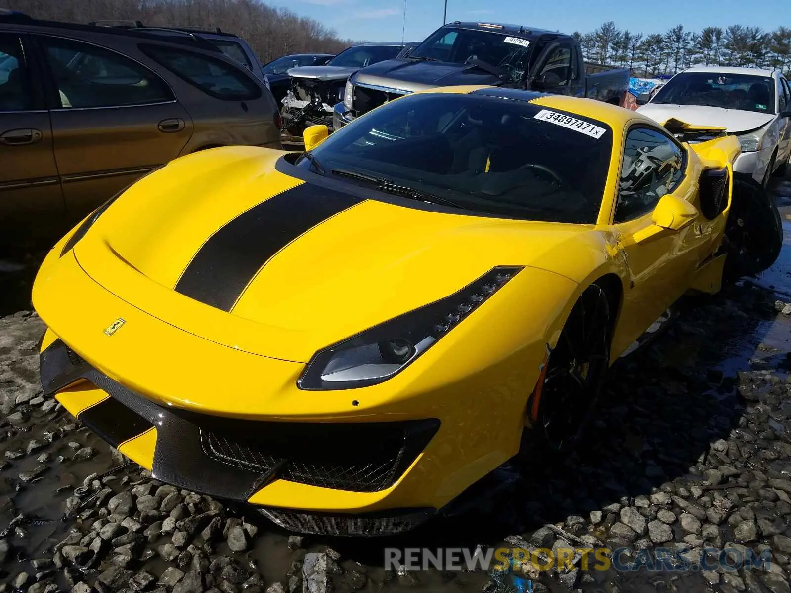 2 fotografías del automóvil dañado ZFF90HLA4L0248297 FERRARI ALL MODELS 2020