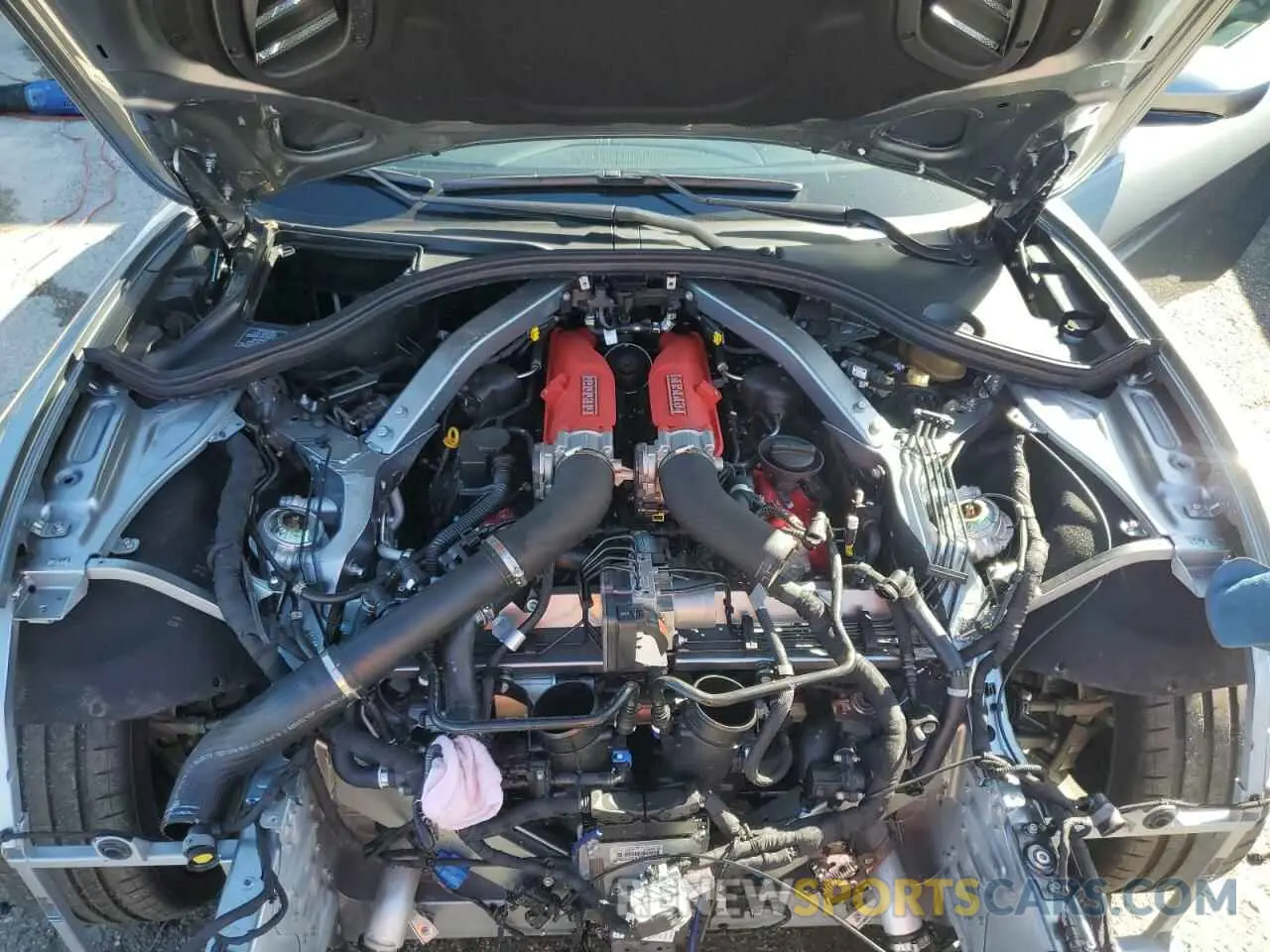 11 fotografías del automóvil dañado ZFF02RPA2P0294865 FERRARI ALL MODELS 2023