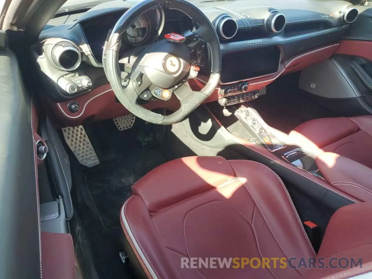 8 fotografías del automóvil dañado ZFF02RPA2P0294865 FERRARI ALL MODELS 2023