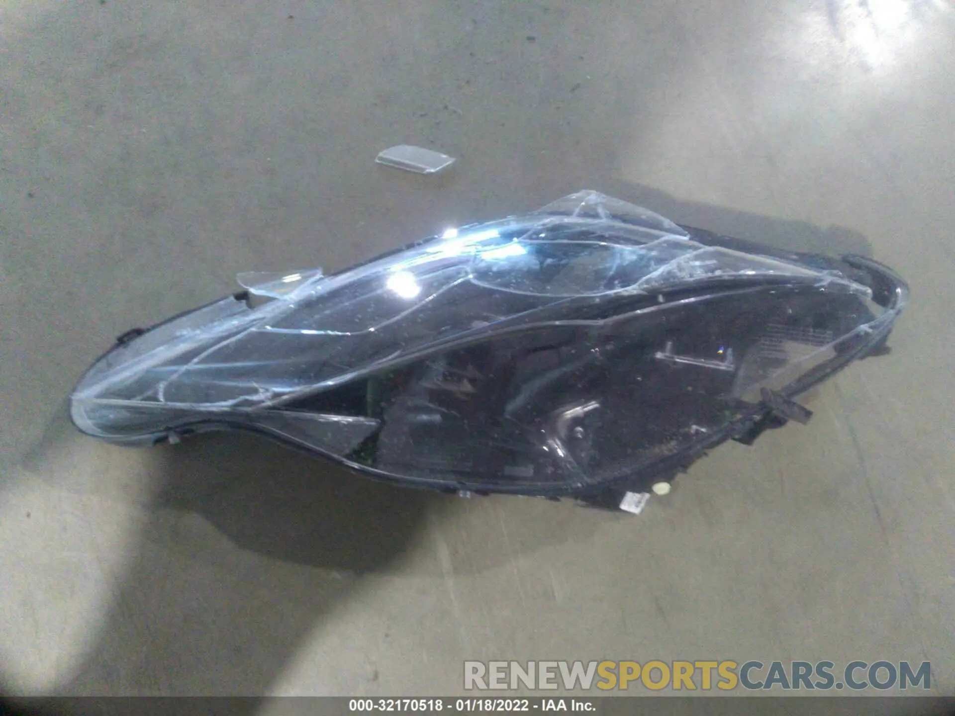 12 fotografías del automóvil dañado ZFF93LMA4M0263862 FERRARI F8 SPIDER 2021