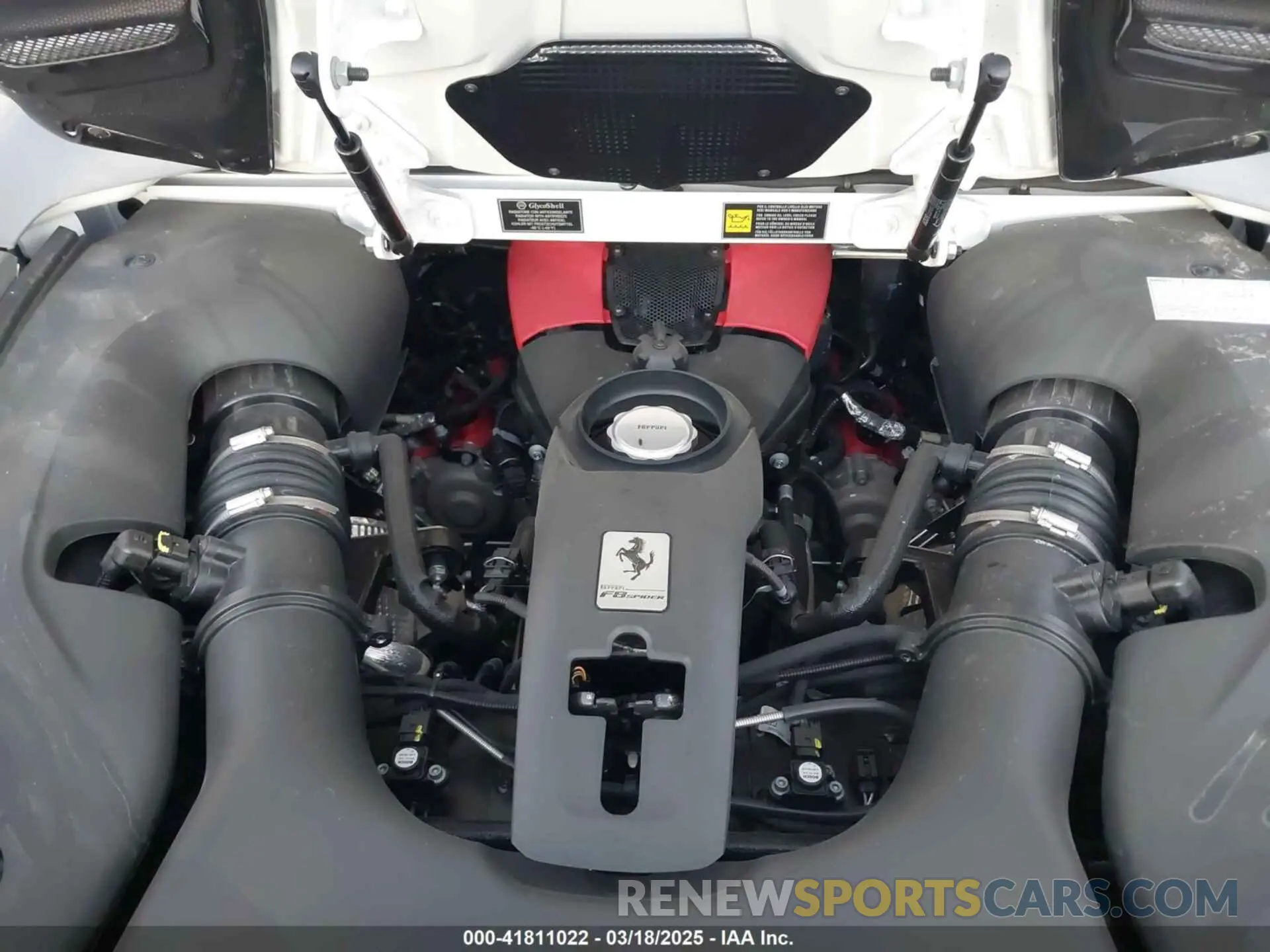 10 fotografías del automóvil dañado ZFF93LMA0N0280627 FERRARI F8 SPIDER 2022