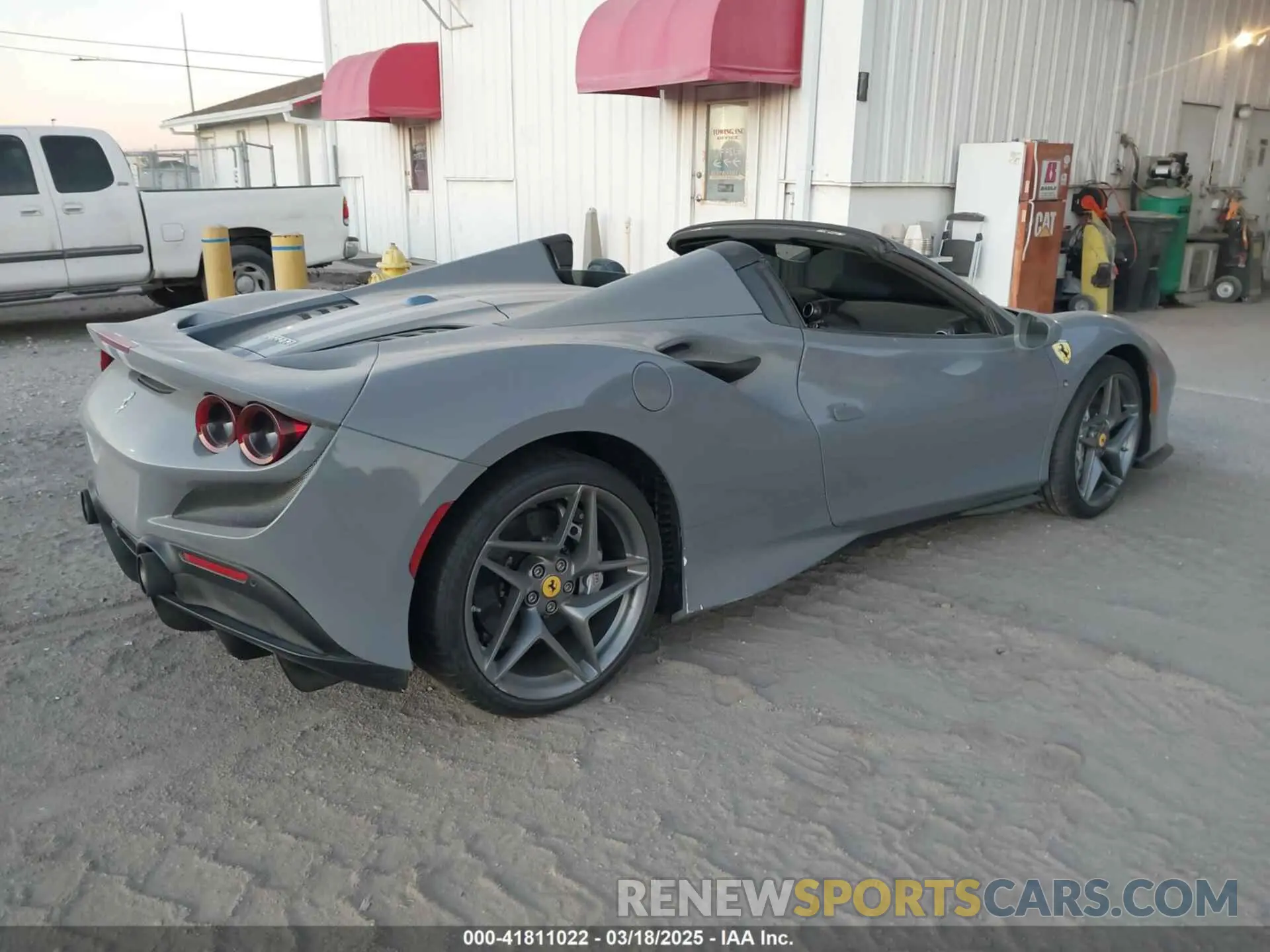 4 fotografías del automóvil dañado ZFF93LMA0N0280627 FERRARI F8 SPIDER 2022