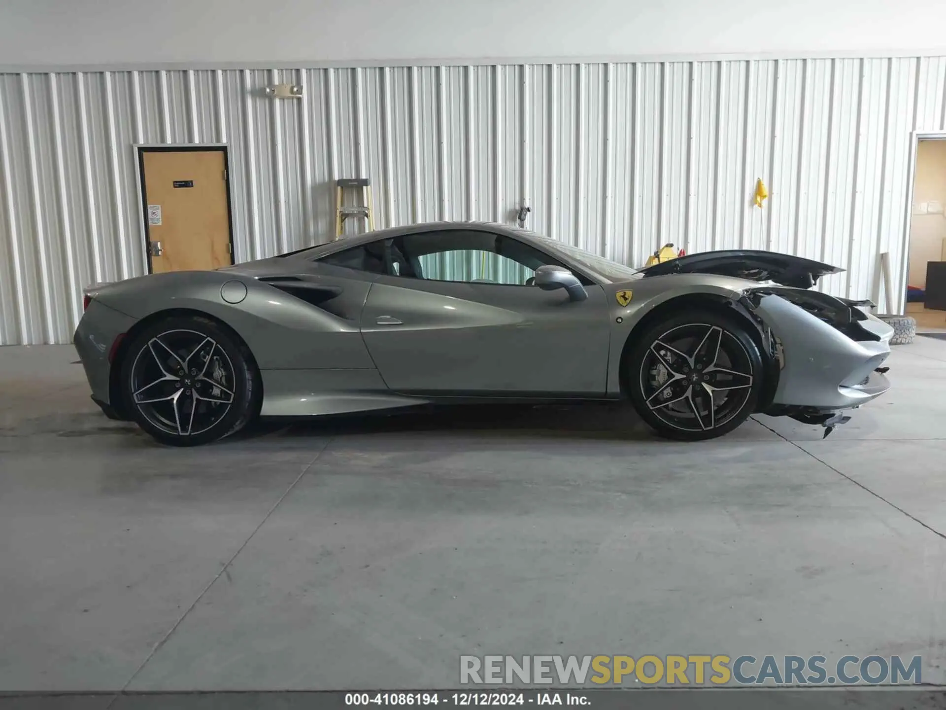 13 fotografías del automóvil dañado ZFF92LLA9N0270358 FERRARI F8 TRIBUTO 2022