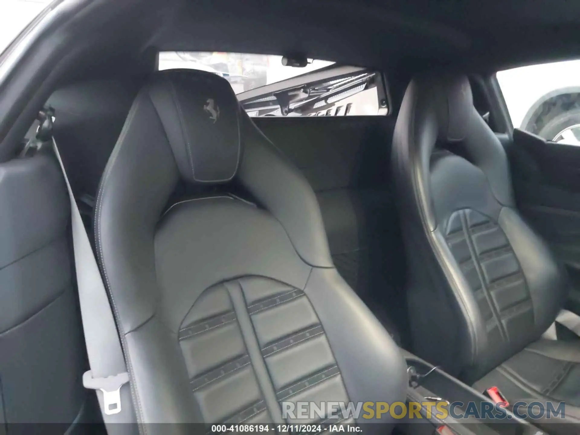 8 fotografías del automóvil dañado ZFF92LLA9N0270358 FERRARI F8 TRIBUTO 2022