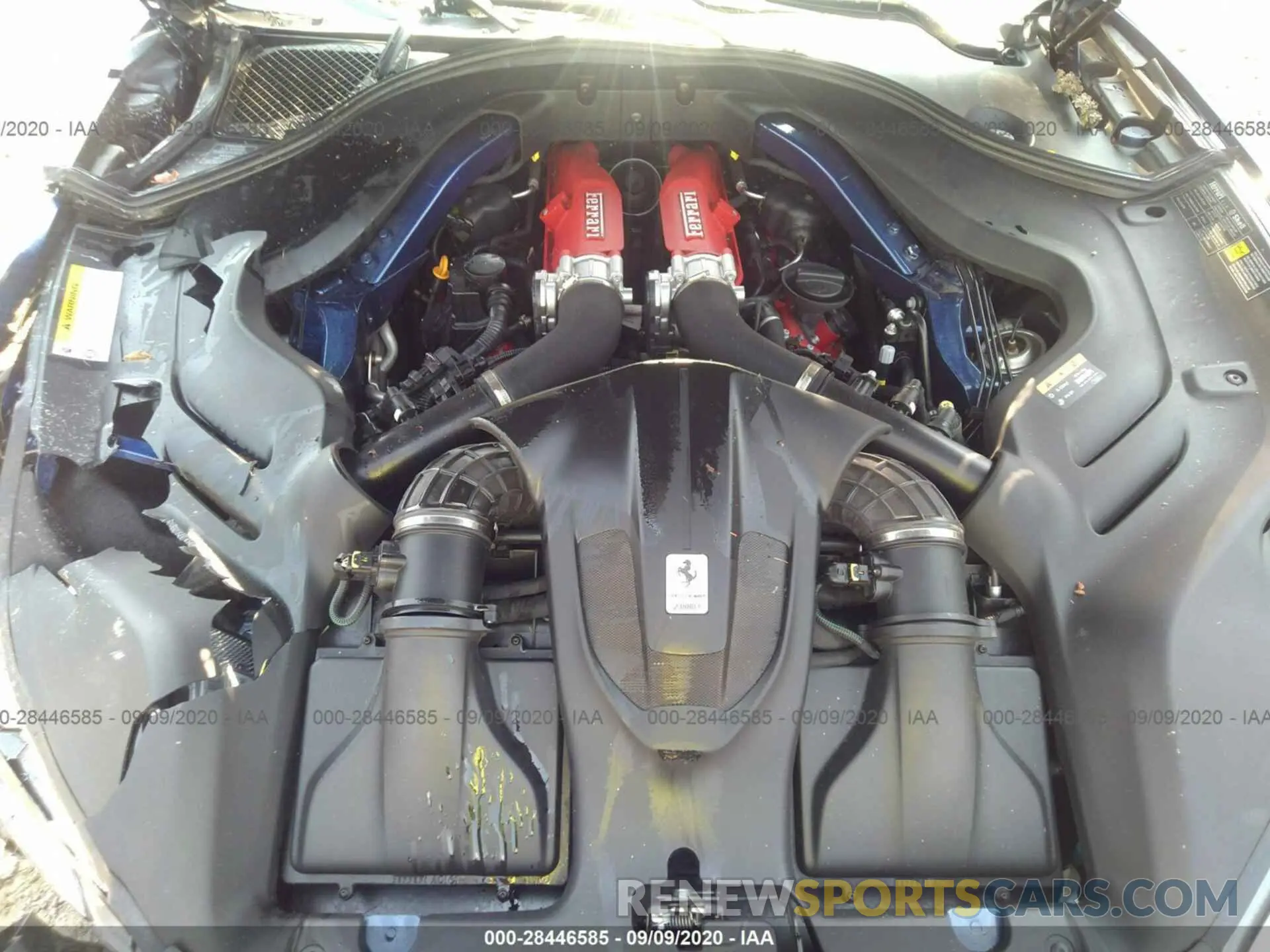 10 fotografías del automóvil dañado ZFF89FPA0K0238803 FERRARI PORTOFINO 2019