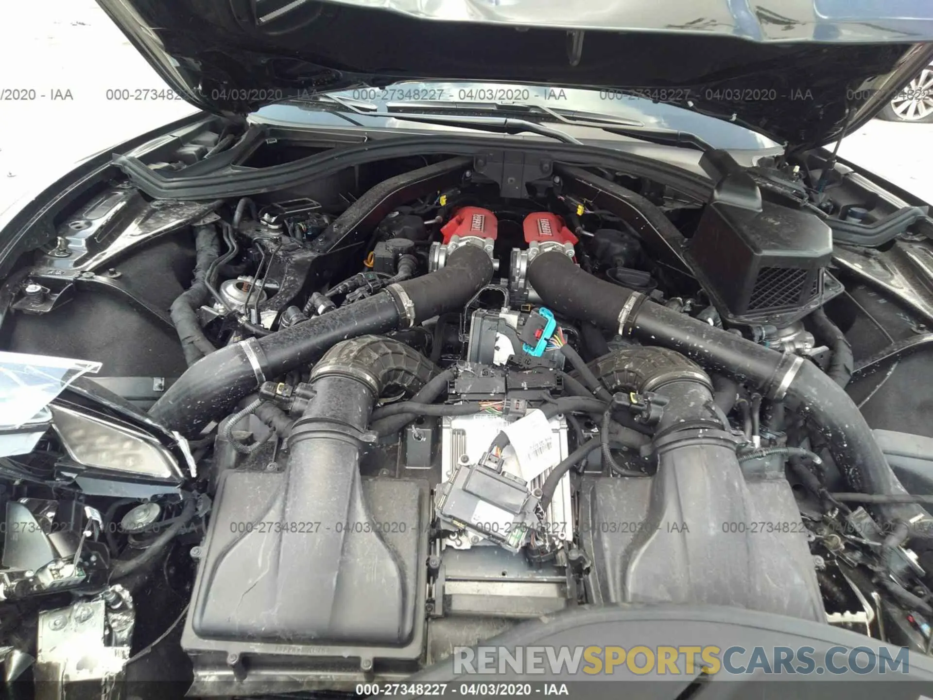 10 fotografías del automóvil dañado ZFF89FPAXK0242356 FERRARI PORTOFINO 2019