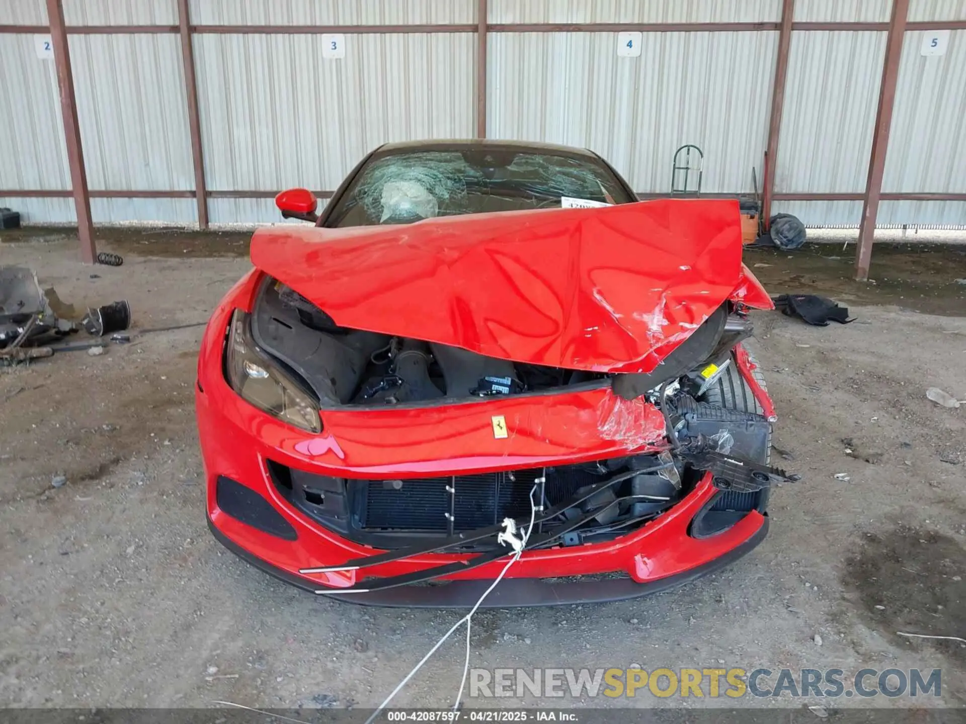 12 fotografías del automóvil dañado ZFF02RPA6P0299535 FERRARI PORTOFINO M 2023