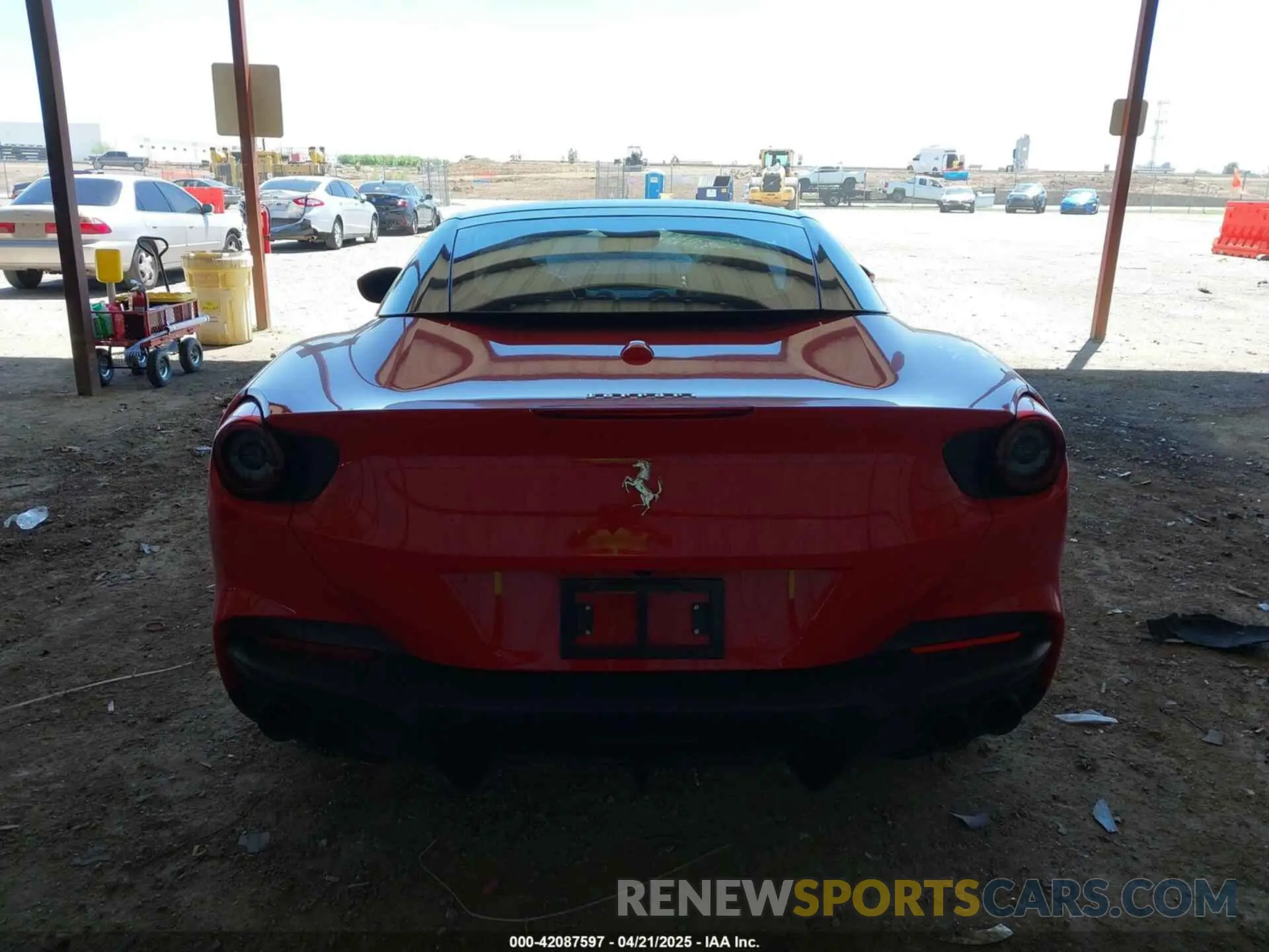 16 fotografías del automóvil dañado ZFF02RPA6P0299535 FERRARI PORTOFINO M 2023