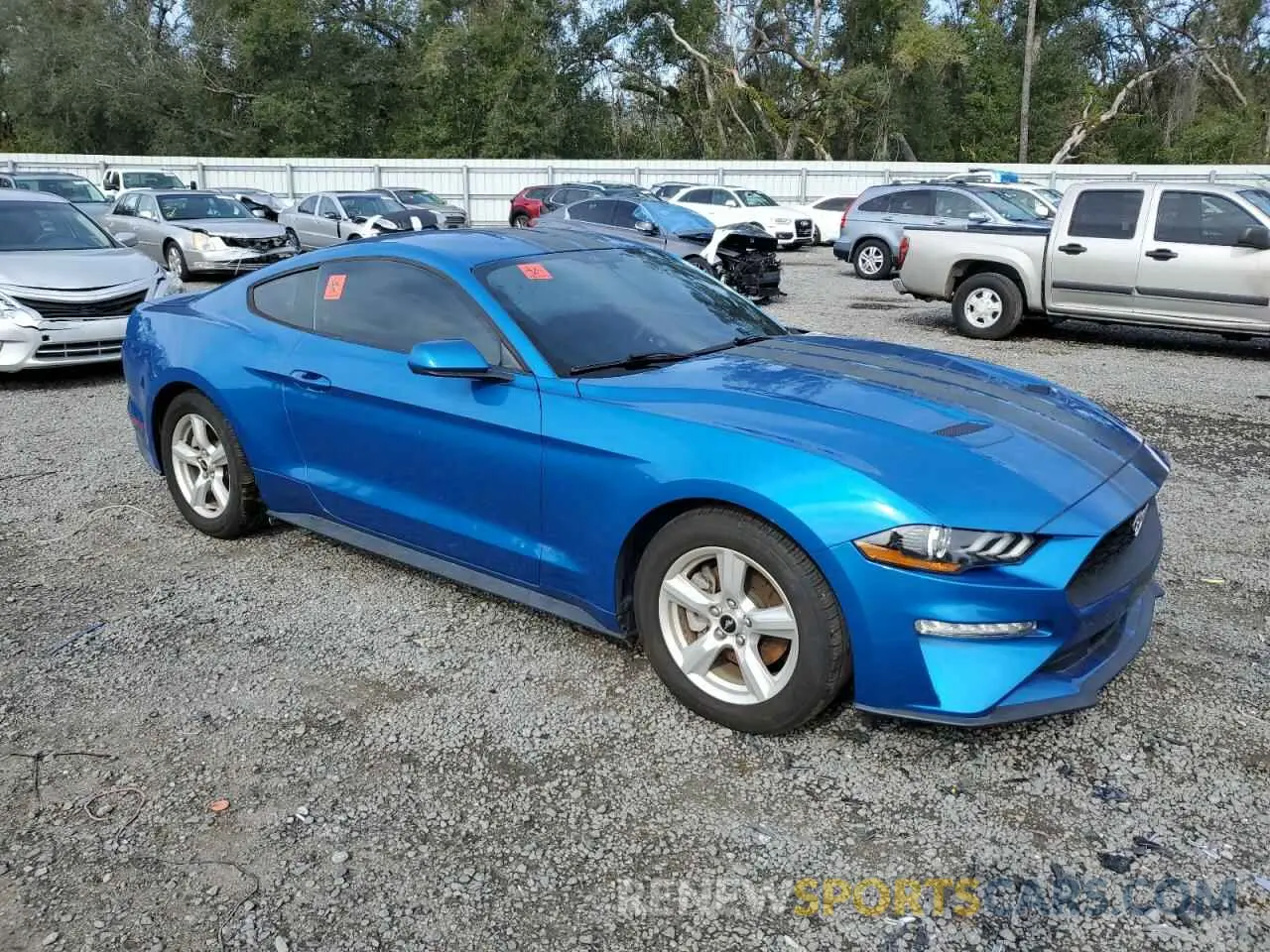 4 fotografías del automóvil dañado 1FA6P8TH0K5189718 FORD ALL Models 2019