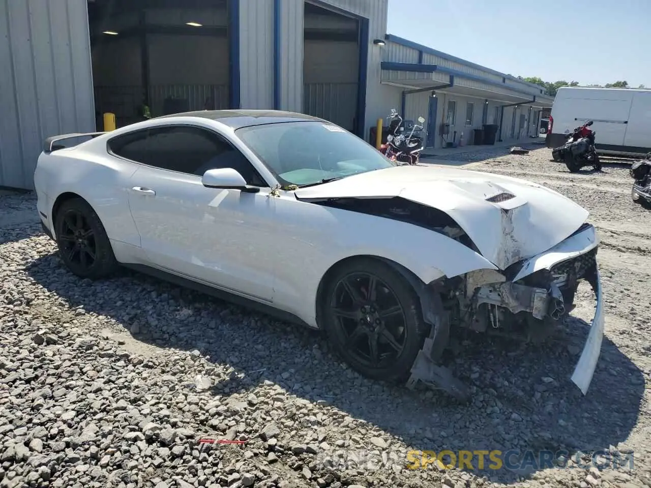 4 fotografías del automóvil dañado 1FA6P8TH1K5135831 FORD ALL Models 2019