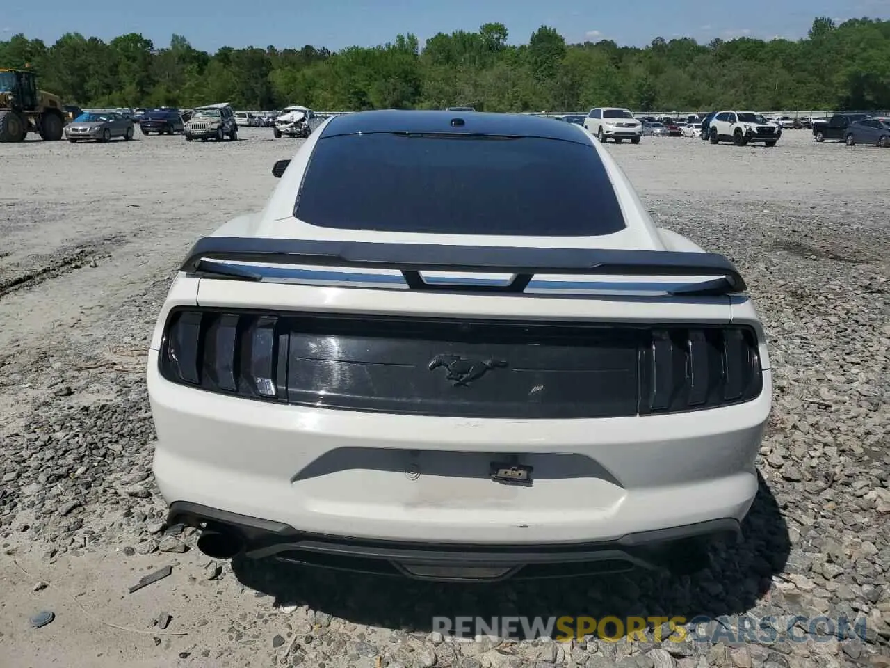 6 fotografías del automóvil dañado 1FA6P8TH1K5135831 FORD ALL Models 2019