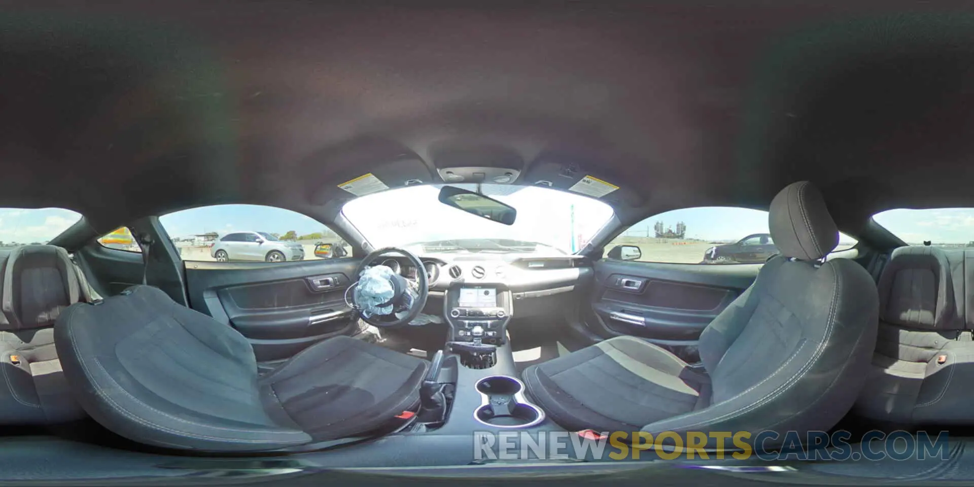 15 fotografías del automóvil dañado 1FA6P8TH1K5178338 FORD ALL Models 2019