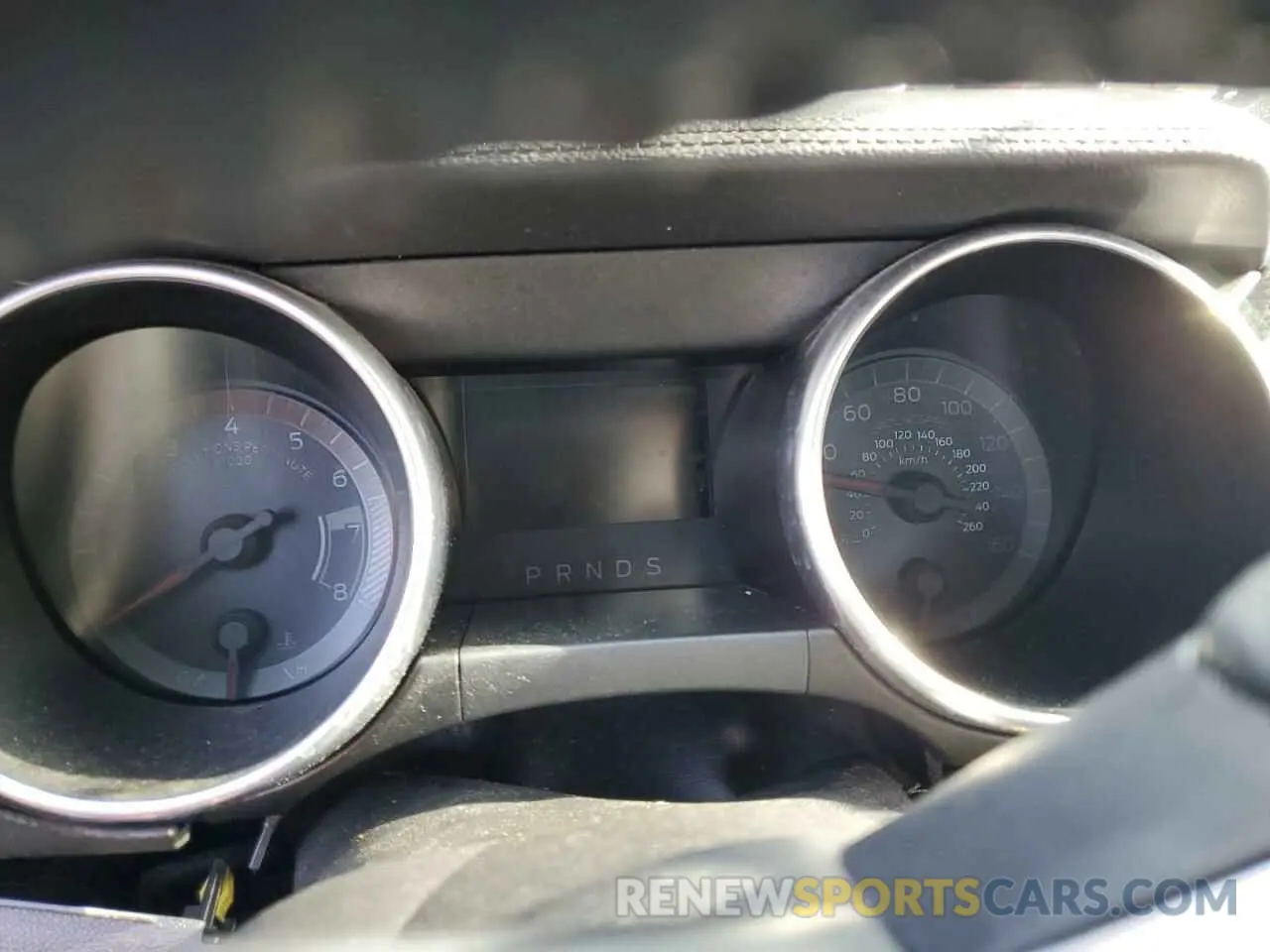 9 fotografías del automóvil dañado 1FA6P8TH1K5180803 FORD ALL Models 2019