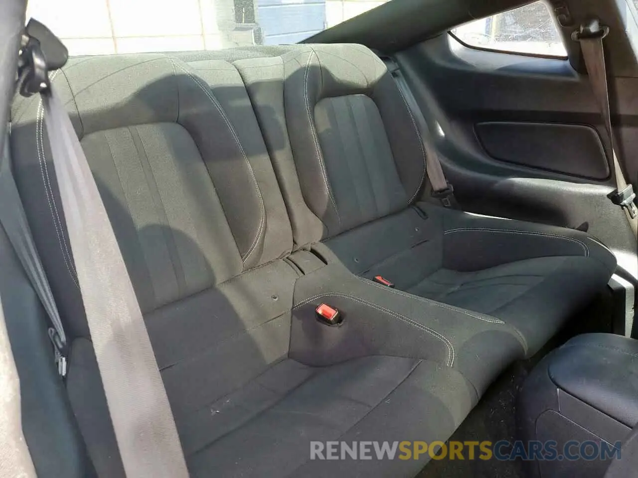 10 fotografías del automóvil dañado 1FA6P8TH2K5123140 FORD ALL Models 2019