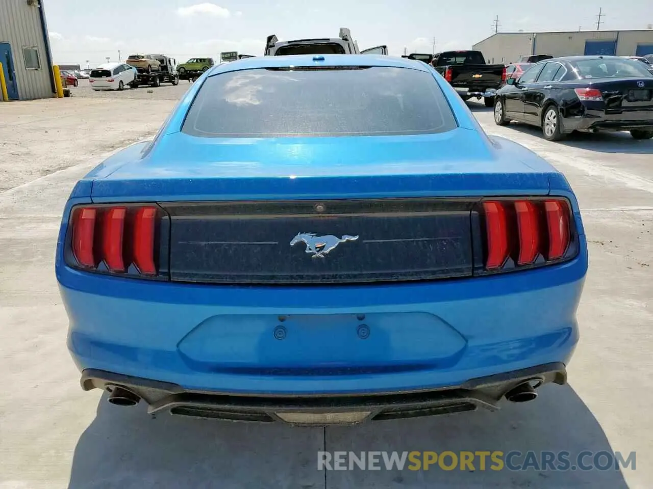 6 fotografías del automóvil dañado 1FA6P8TH2K5123140 FORD ALL Models 2019