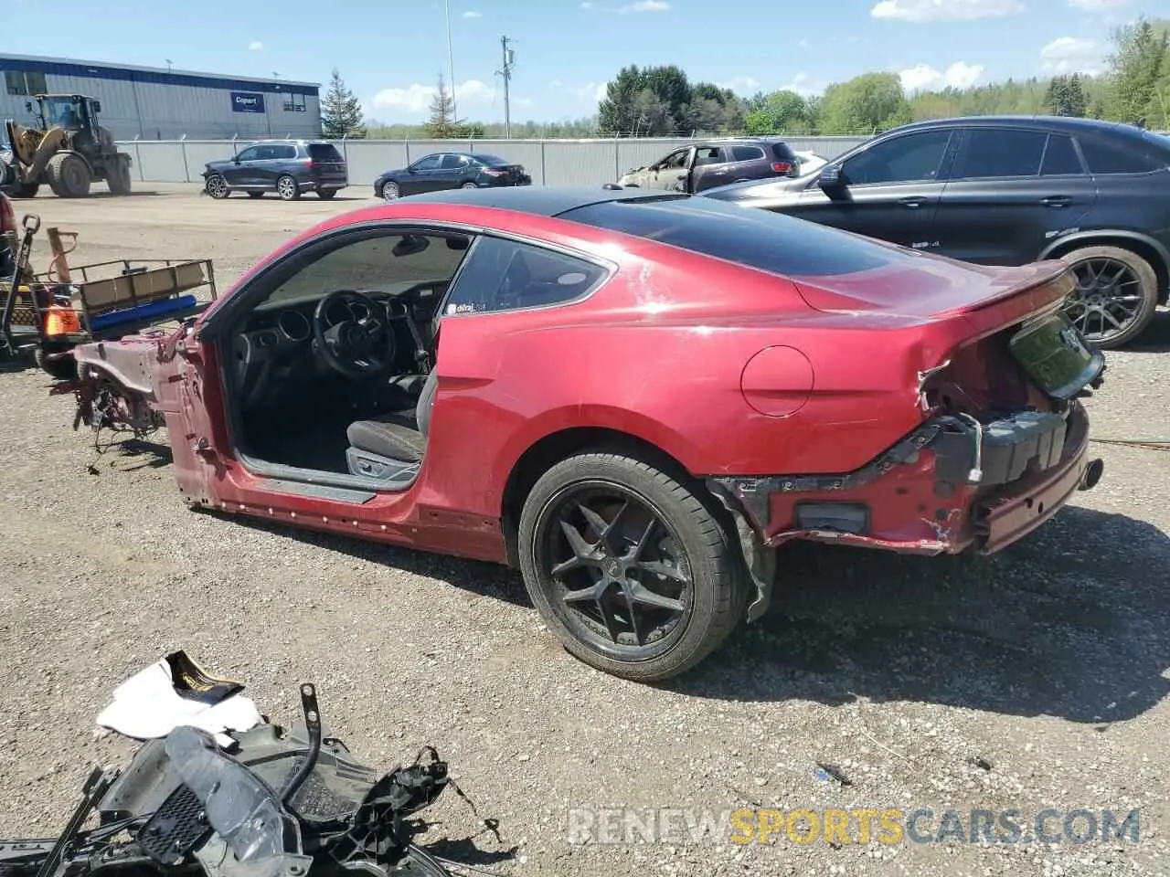 2 fotografías del automóvil dañado 1FA6P8TH3K5162786 FORD ALL Models 2019