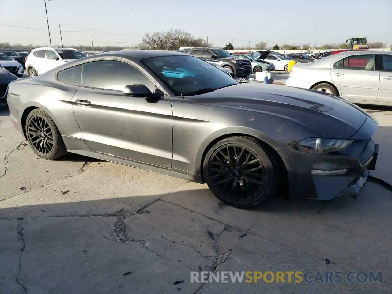 4 fotografías del automóvil dañado 1FA6P8TH5K5143267 FORD ALL Models 2019