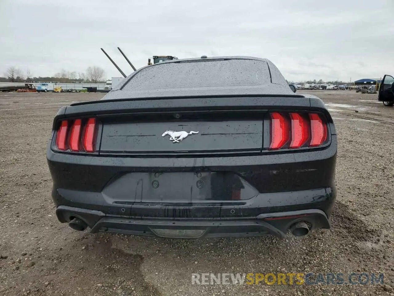 6 fotografías del automóvil dañado 1FA6P8TH9K5130232 FORD ALL Models 2019