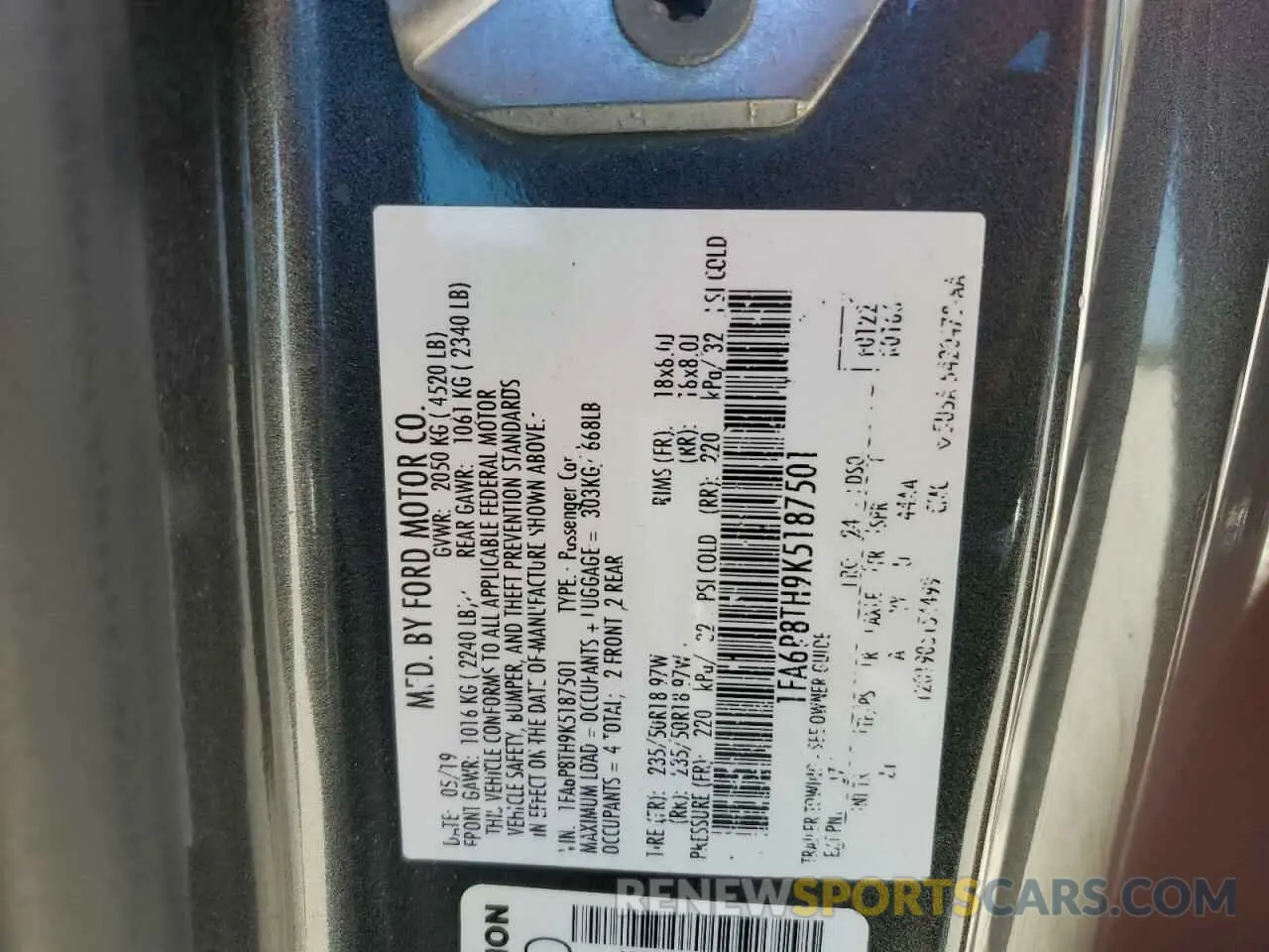 13 fotografías del automóvil dañado 1FA6P8TH9K5187501 FORD ALL Models 2019