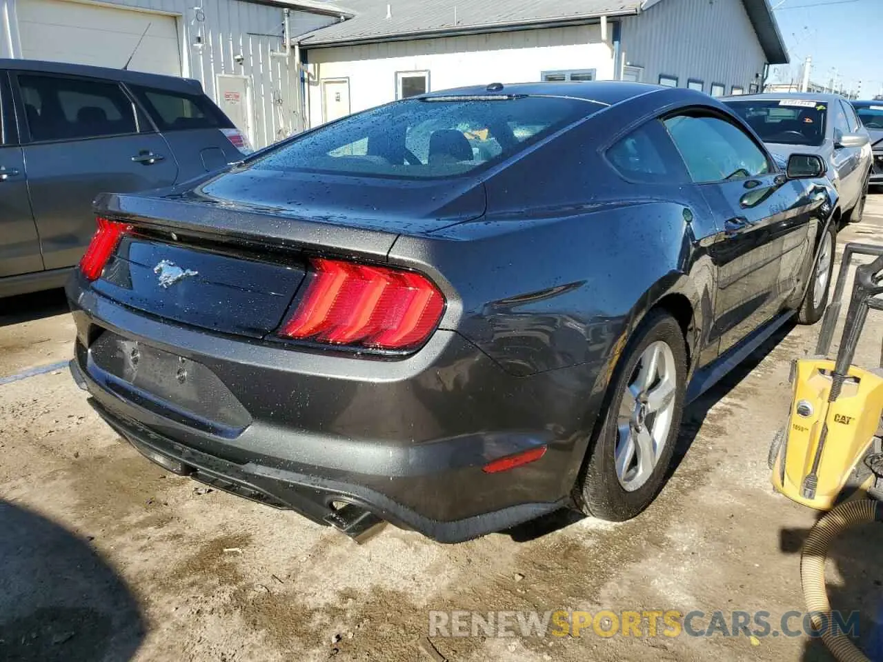 3 fotografías del automóvil dañado 1FA6P8TH9K5193069 FORD ALL Models 2019
