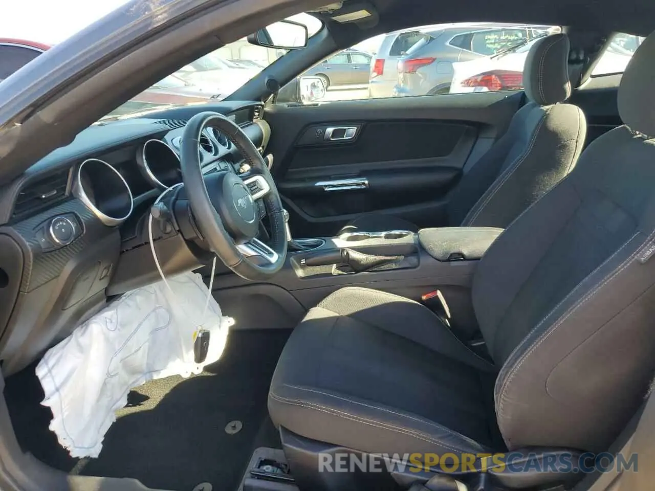 7 fotografías del automóvil dañado 1FA6P8TH9K5193069 FORD ALL Models 2019