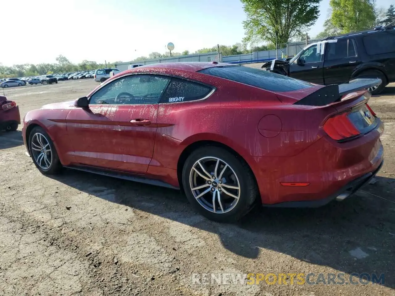 2 fotografías del automóvil dañado 1FA6P8THXK5173655 FORD ALL Models 2019