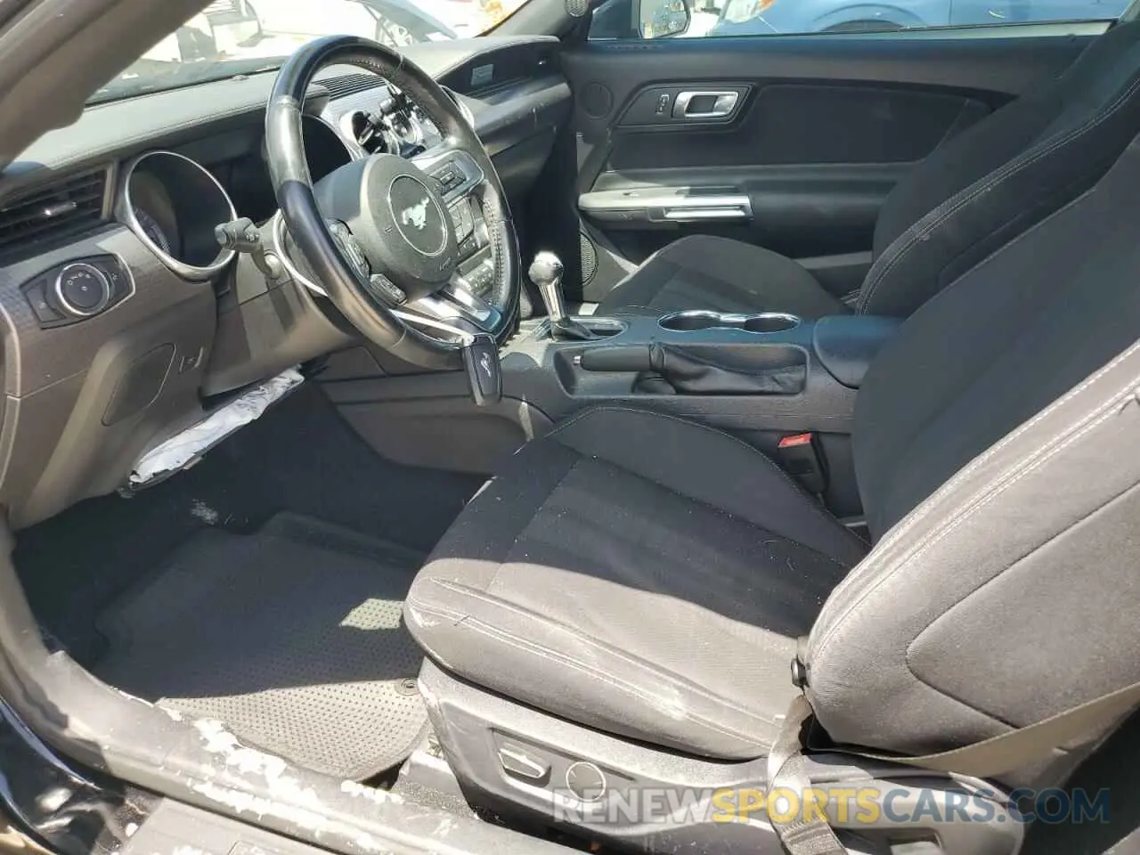 7 fotografías del automóvil dañado 1FA6P8THXK5176619 FORD ALL Models 2019