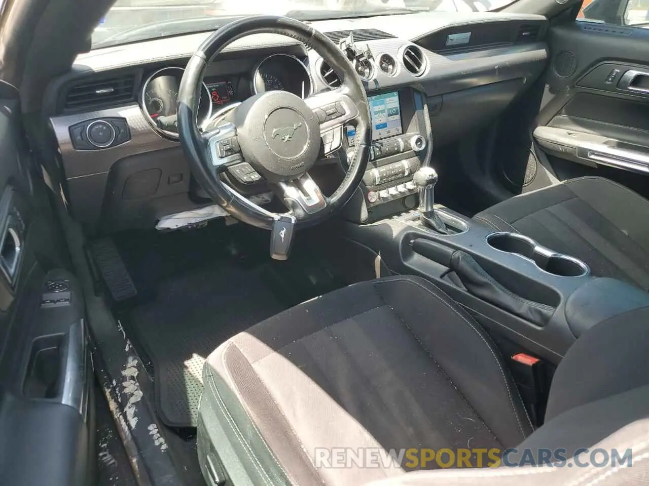 8 fotografías del automóvil dañado 1FA6P8THXK5176619 FORD ALL Models 2019