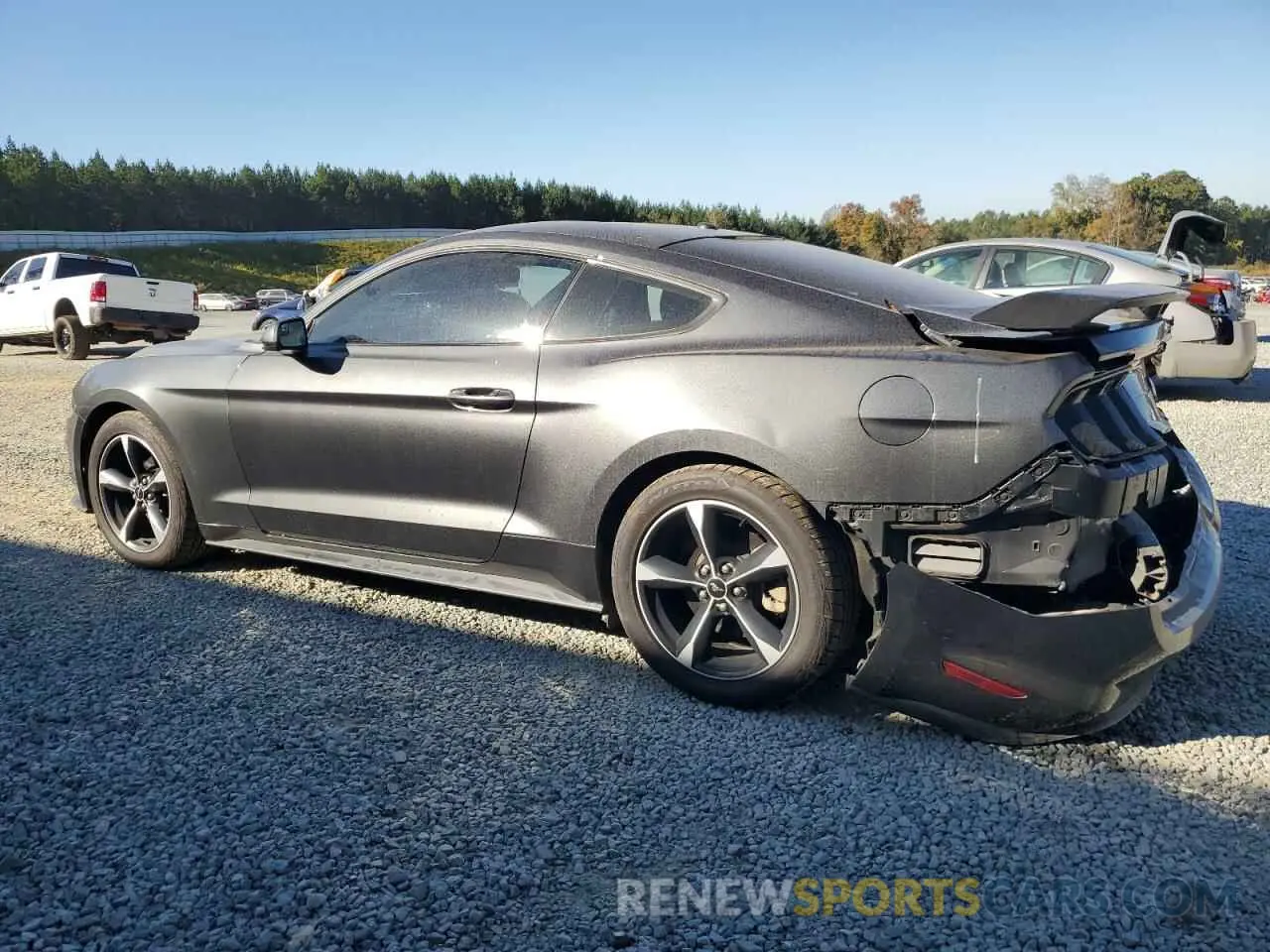 2 fotografías del automóvil dañado 1FA6P8THXK5180718 FORD ALL Models 2019