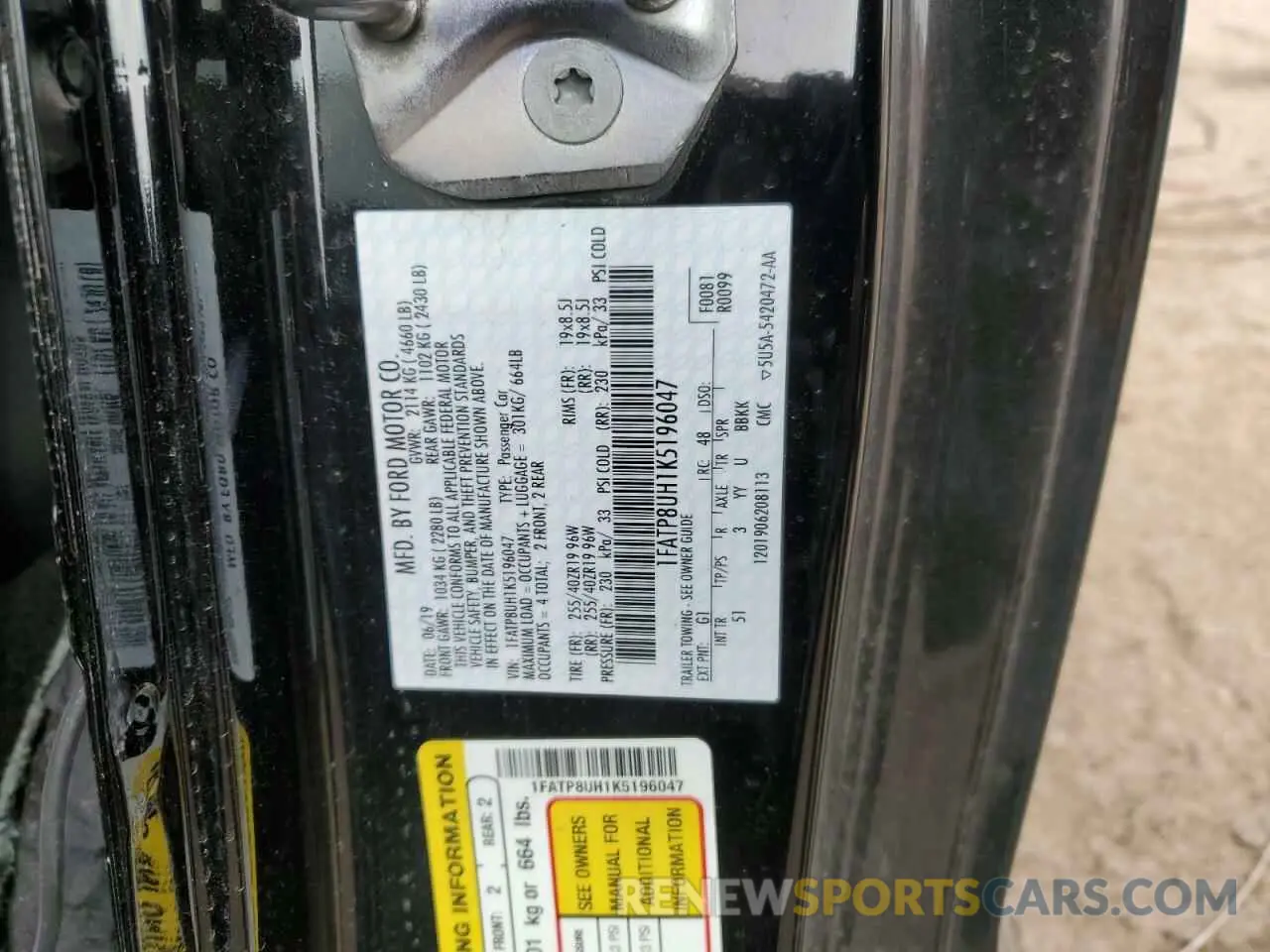 12 fotografías del automóvil dañado 1FATP8UH1K5196047 FORD ALL Models 2019