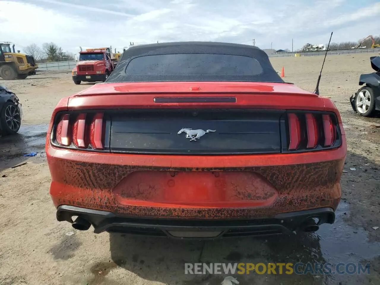 6 fotografías del automóvil dañado 1FATP8UH2K5109787 FORD ALL Models 2019